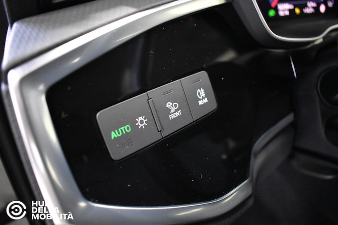 AUDI Q3 SPB 40 TDI quattro S tronic S line edition